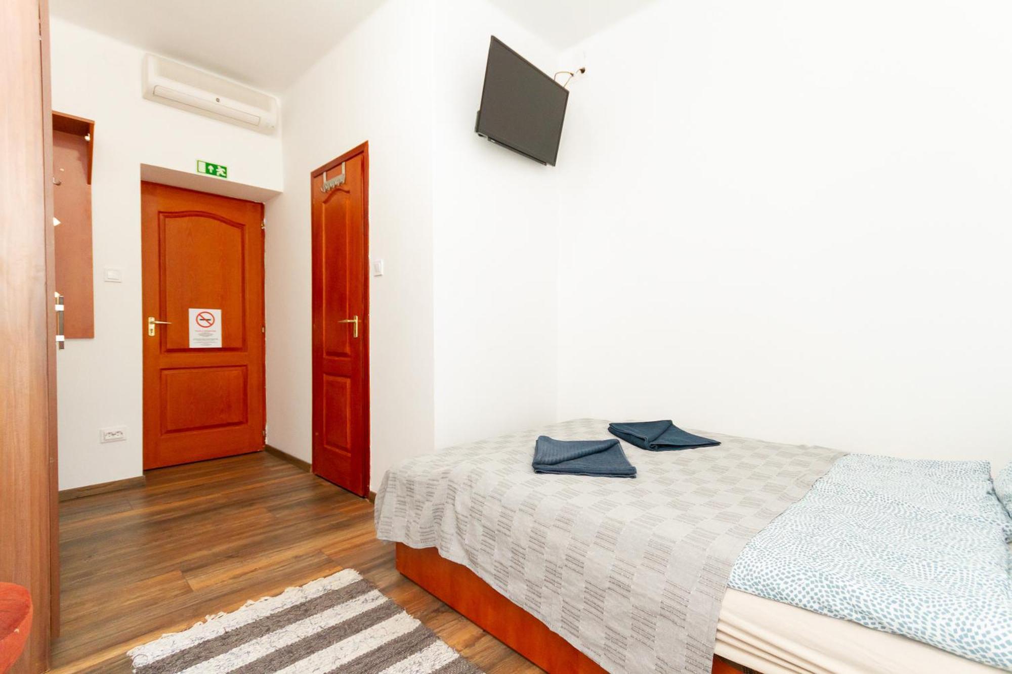 Kincso Vendeghaz Siofok By Newave Apartments Exterior photo