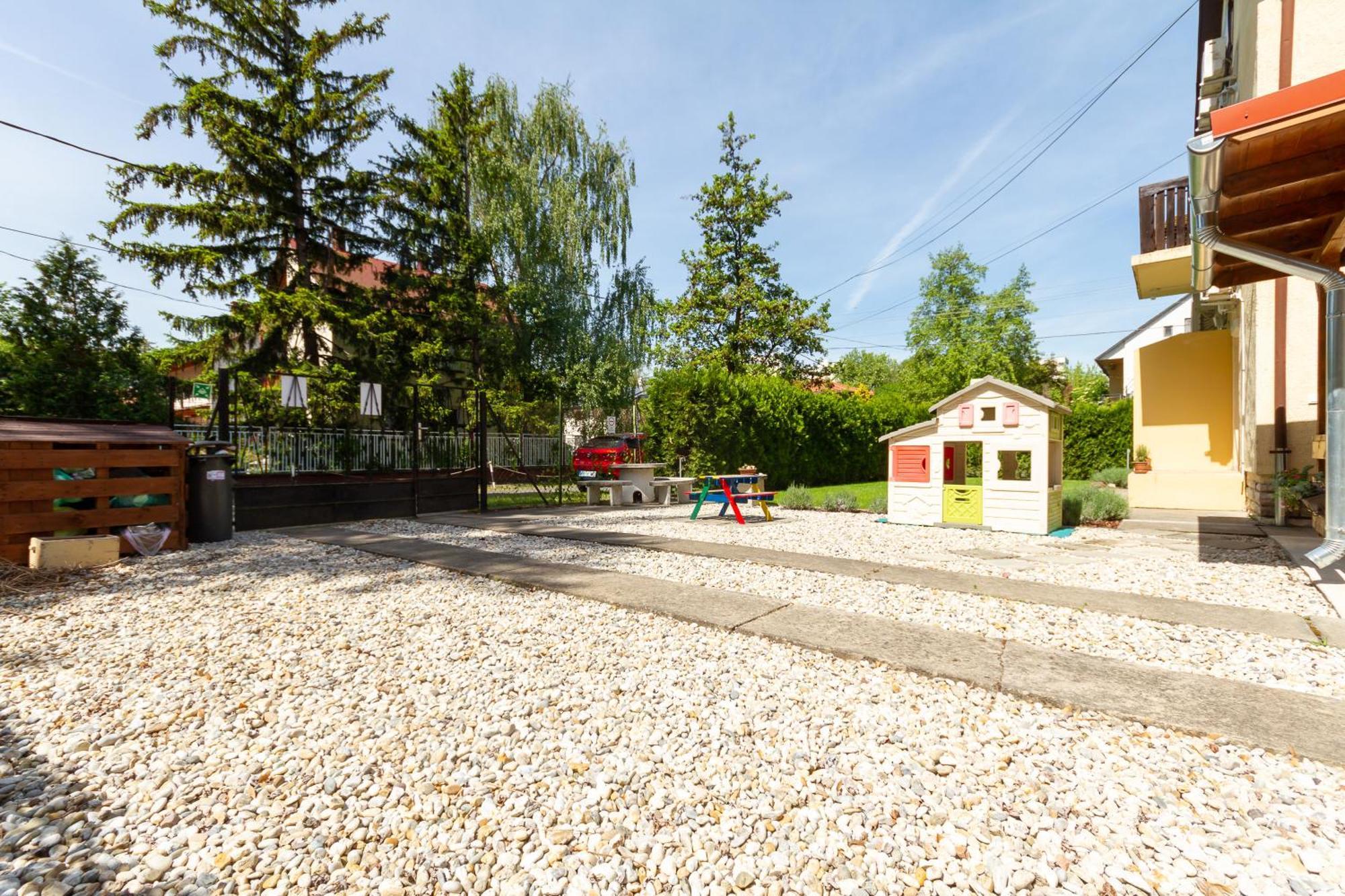 Kincso Vendeghaz Siofok By Newave Apartments Exterior photo